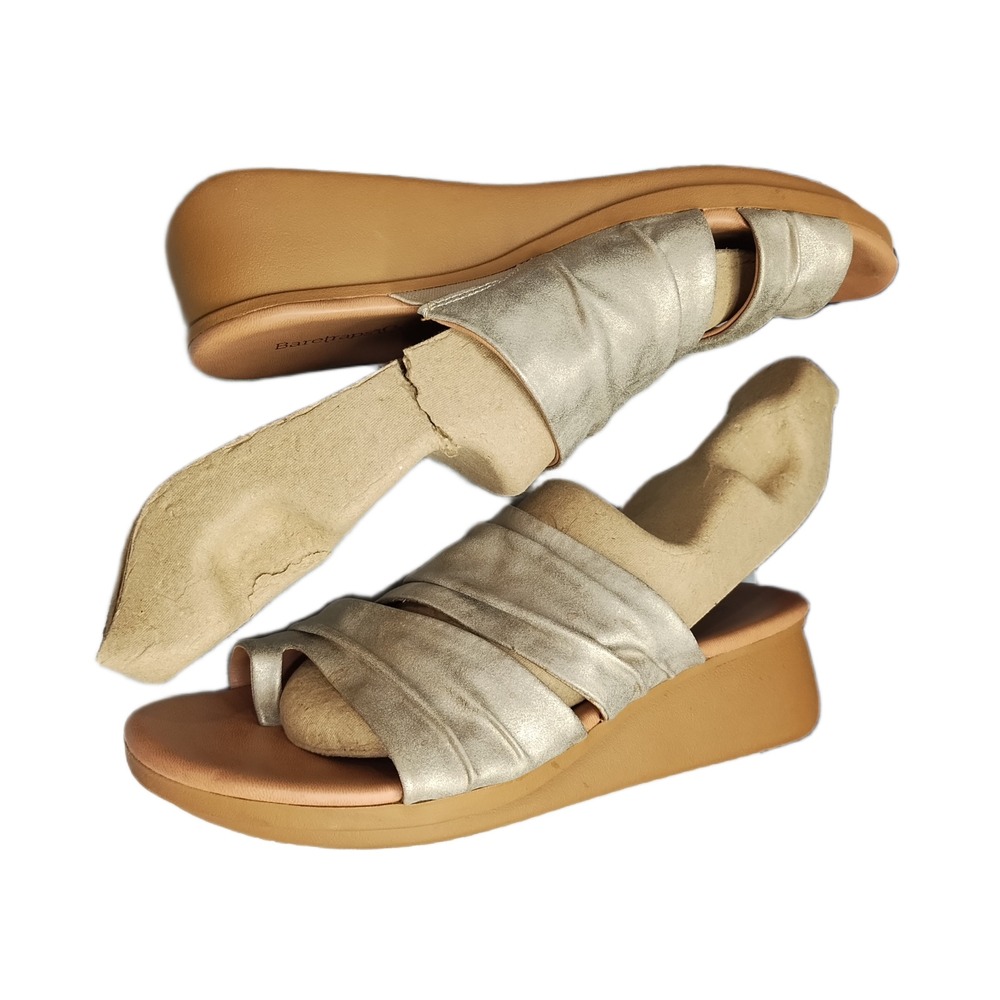 Baretraps Venus Wedge Sandals Womens 6.5M Gold Brown Synthetic Toe Loop Comfort